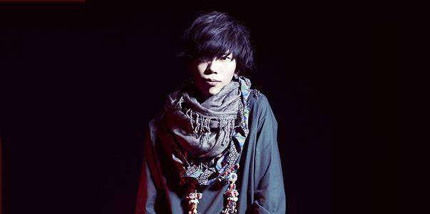 Hachi, atau kini lebih dikenal sebagai Kenshi Yonezu.