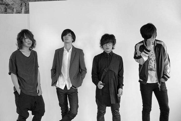 Hitorie, band tempat Wowaka kini bernaung.