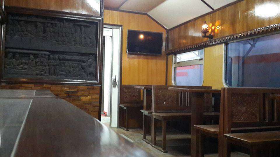 Kereta Makan Bertema Candi Borobudur 12439078_795118540599889_1460873514613679278_n