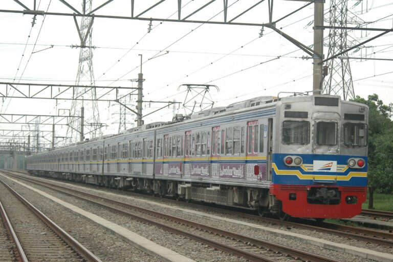KRL seri 6000 rangkaian 6181F, rangkaian terakhir KRL seri 6000 hibah yang masih beroperasi melayani penumpang