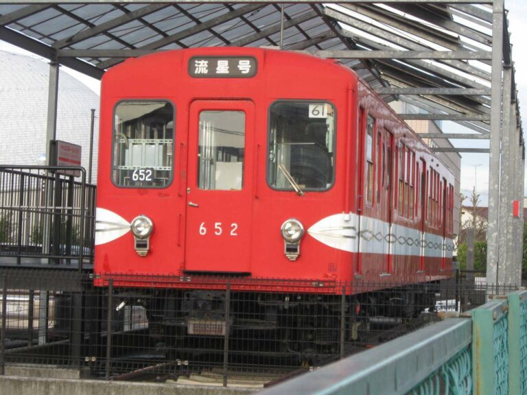 TokyoMetro500_CM652