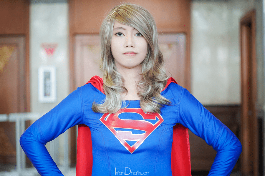 supergirl comic con 2016