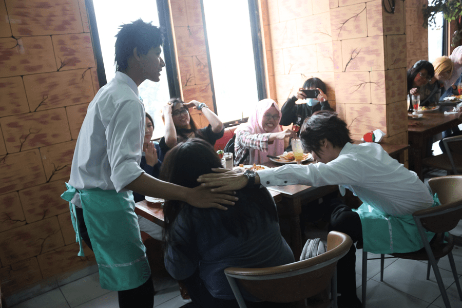 hq-cafe-12