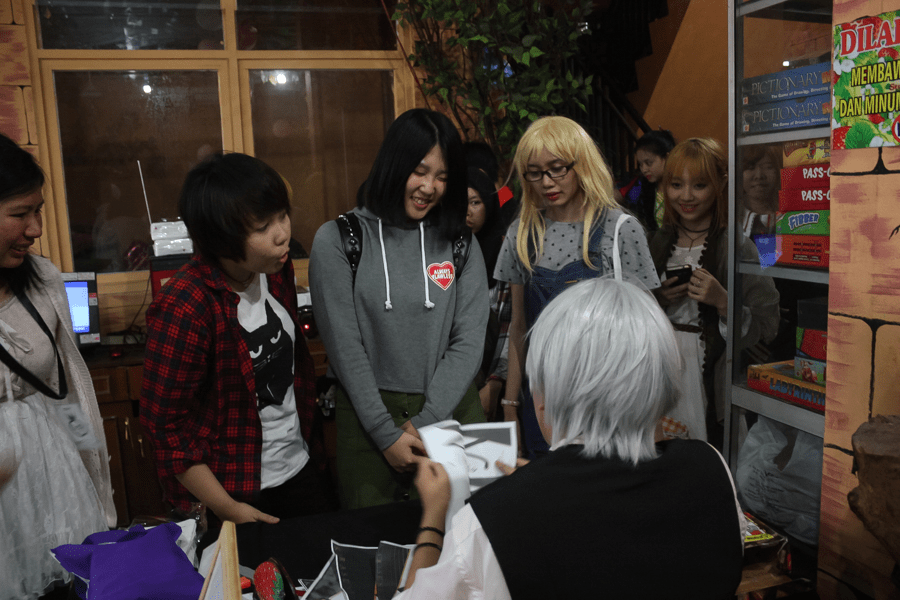 hq-cafe-16