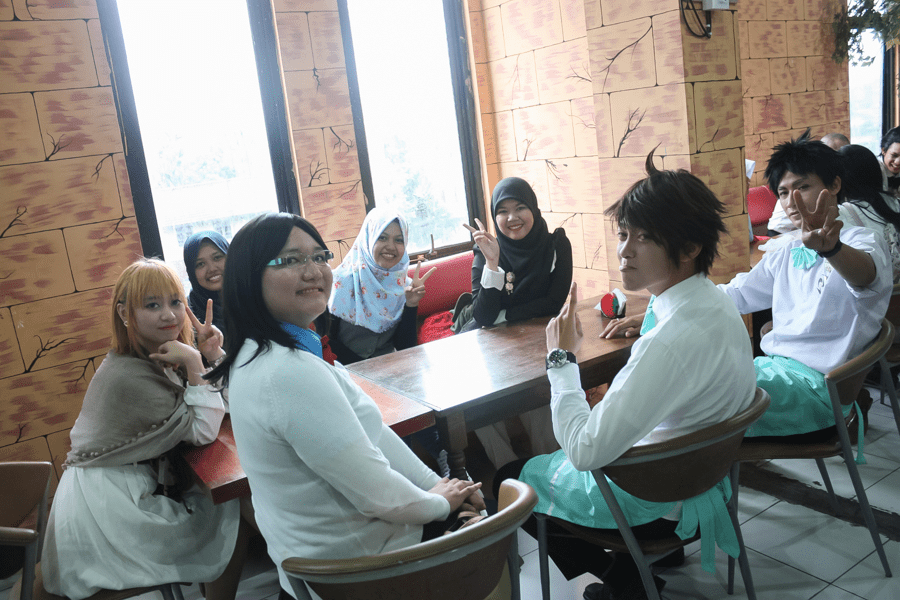 hq-cafe-18