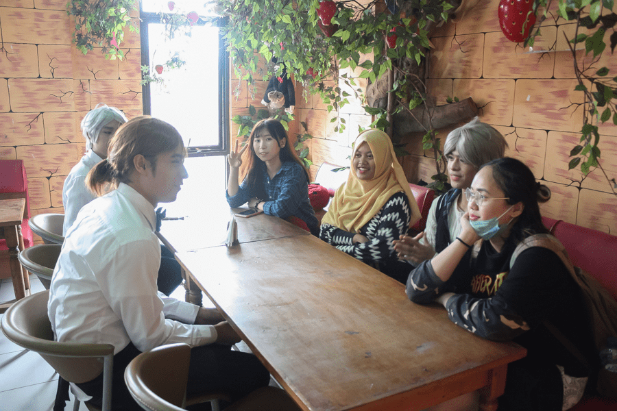 hq-cafe-4