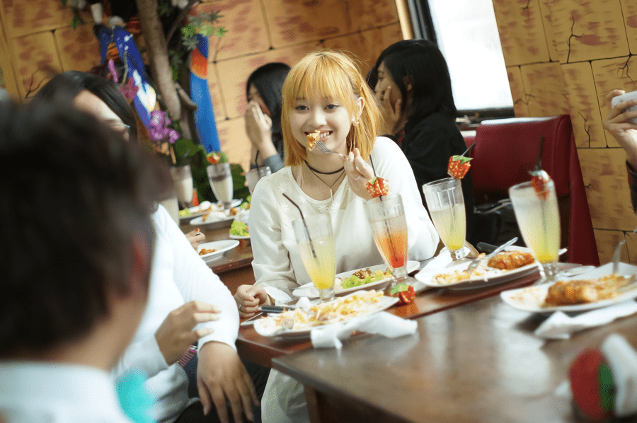 hq-cafe-41