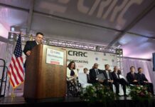 Prosesi groundbreaking di Chicago, Amerika Serikat