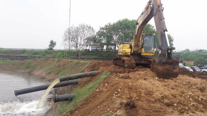 Lintas Porong Masih Belum Bisa Dilewati