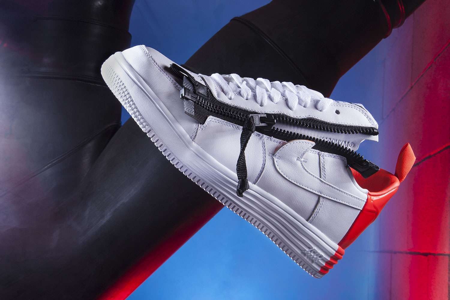 Darling in the Hypebeast! Menilik Sepatu Trendi Zero Two