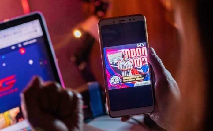 Telkomsel melalui Dunia Games semakin konsisten menghadirkan lebih banyak produk dan layanan yang mampu menjadi solusi hiburan digital di bidang esports.