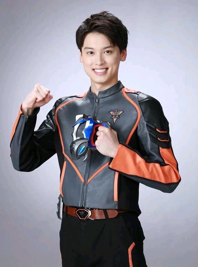 ultraman decker