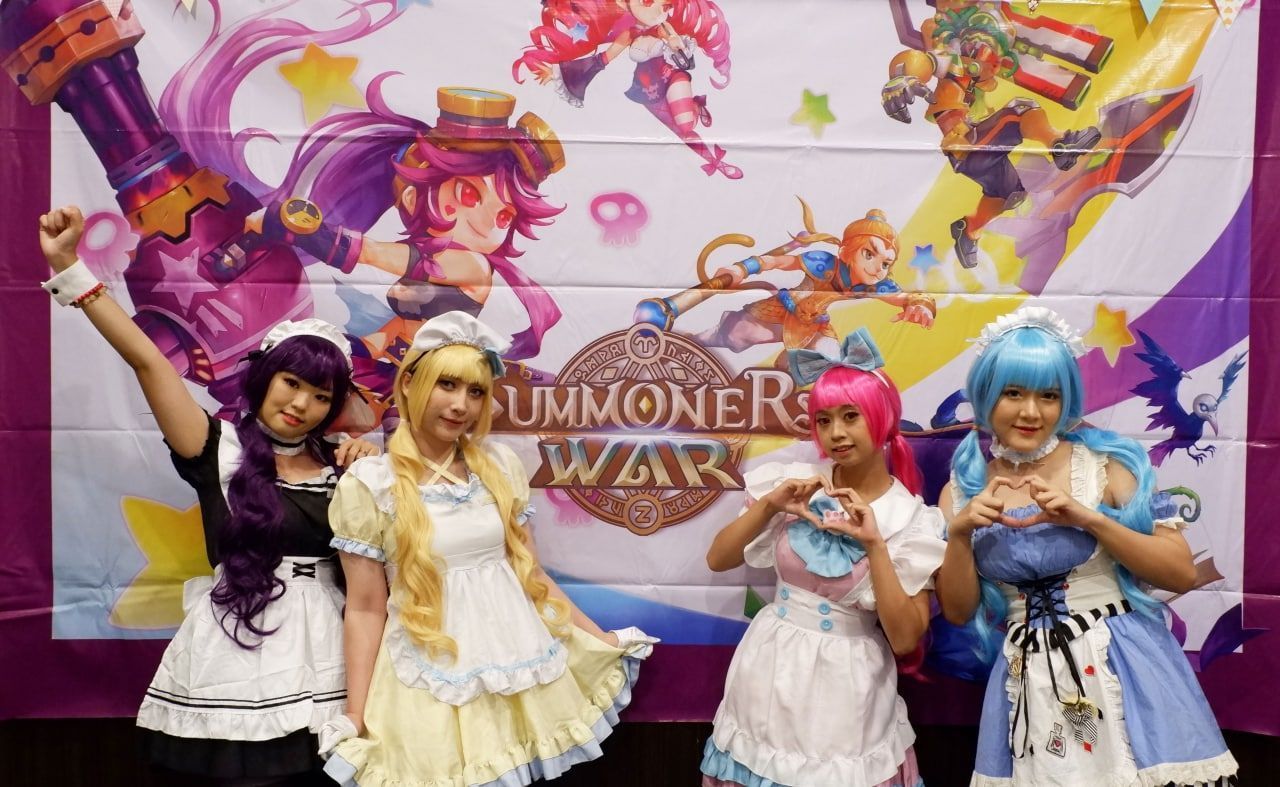 Summoners Maid Cafe