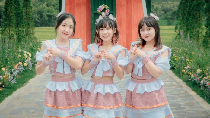 kohi sekai close friend