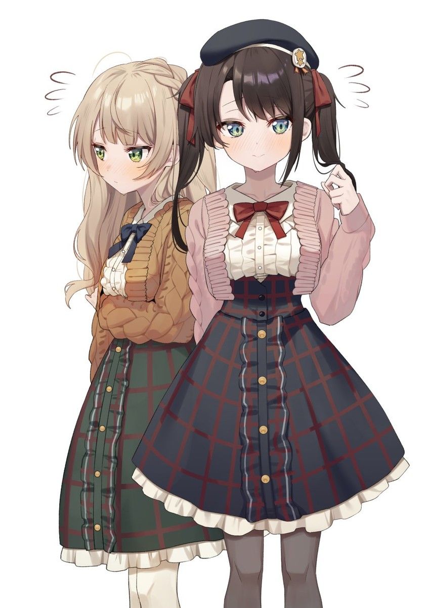 Ui Shigure, dalam kostum 2D ketiganya, bersama Subaru Oozora dalam kostum 2D generasi keempatnya. Art oleh Shihan.