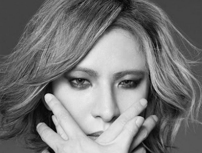 YOSHIKI