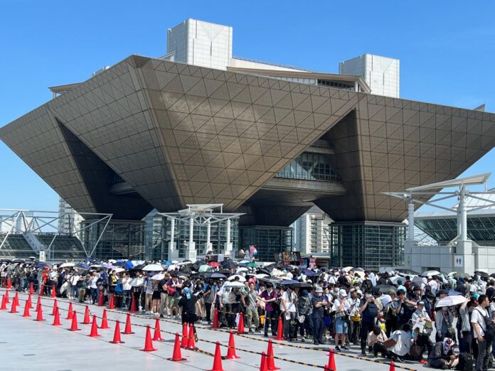 Suasana keramaian Comic Market 104 hari pertama, Tokyo (11/08). (Comic Market Preparation Commitee)