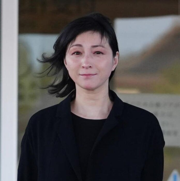 Ryoko Hirosue dibebaskan