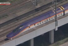 Shinkansen E8