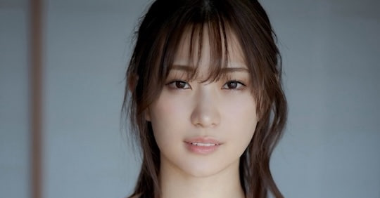 Akari Mitani