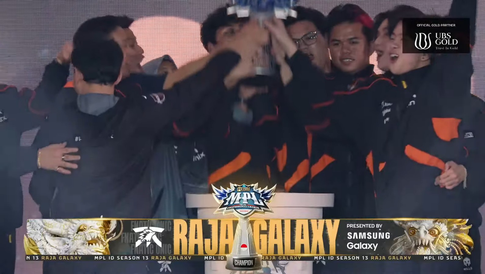 FNATIC ONIC Juara MPL ID Season 13 di Velodrome Pertama Kalinya